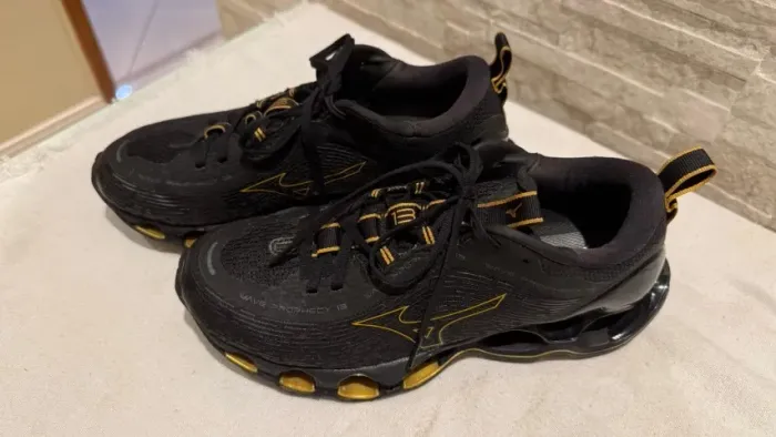Tenis Mizuno