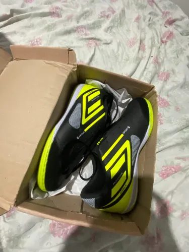 shuteira futsal nunca usada