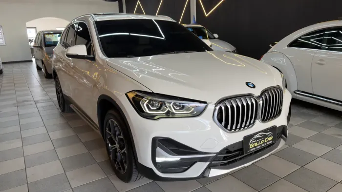 BMW X1 Sdrive 20I M S. 2.0 25 Anos TB Flex 2021