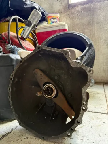 Caixa de macha de Chevette 