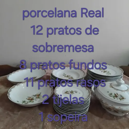 Conjunto de jantar porcelana antigo