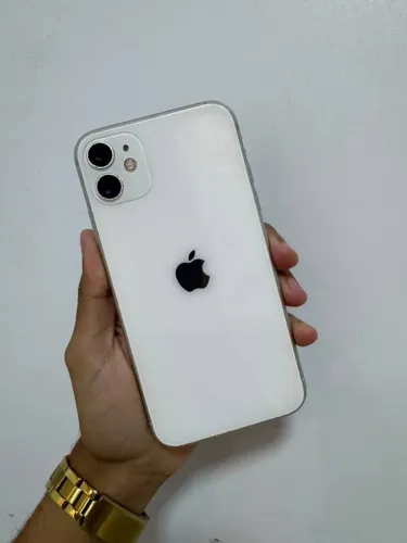 iPhone 11 64gb, vendo ou troco
