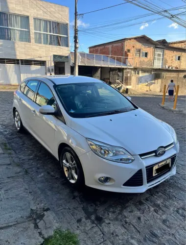 Ford Focus 1.6 S/se/se Plus Flex 8v/16v 5P 2014