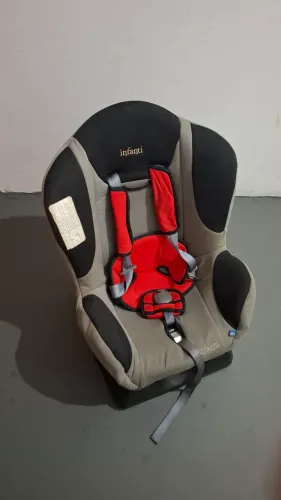 Cadeirinha + Assento de elevação 