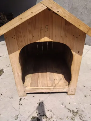 Vendo Casinha de Cachorro Grande Usada
