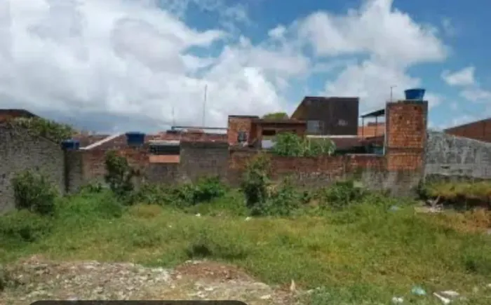 Vendo terreno no aeroporto $19,999 tel *