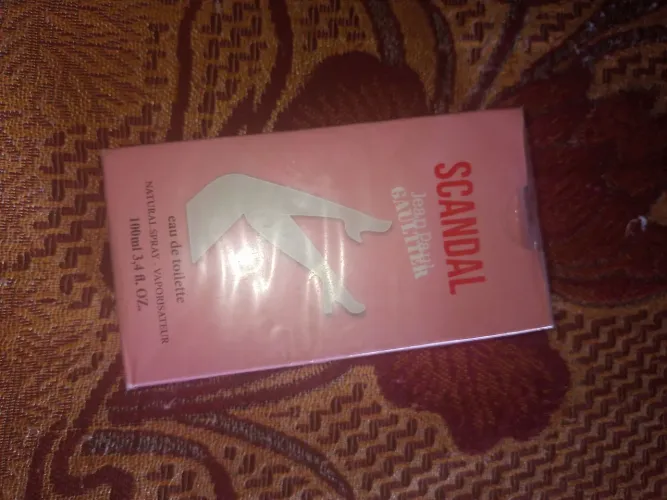 Vendo esses perfumes 