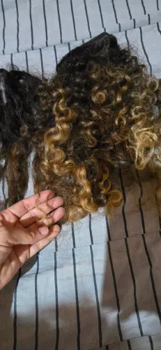 Cabelo brasileiro cacheado natural