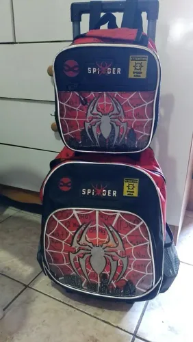 Kit mochila do homem aranha