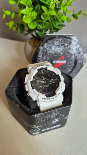G-Shock GA-110GW Original Casio Branco Masculino (Acompanha Caixa)