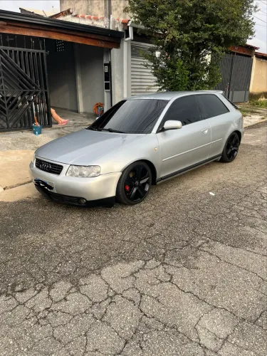 Audi A3 1.8 5P Mec. 1999