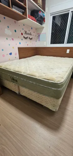 Cama box + colchão tamanho Queen