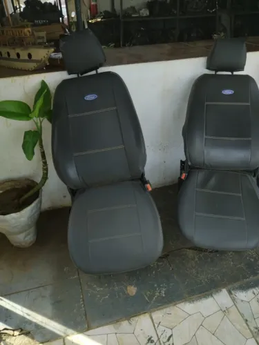Banco Ford Fiesta 4 portas