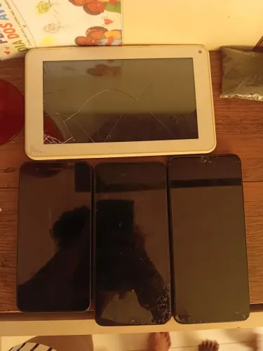Celular para retirada de pessas