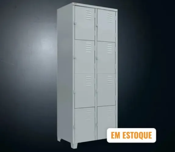 Roupeiro de aço 8 portas