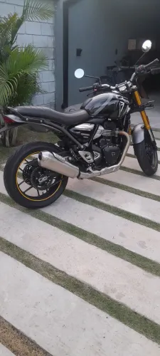 Vendo moto ótimo estado