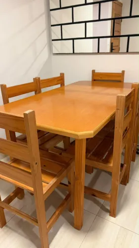 Mesa de madeira