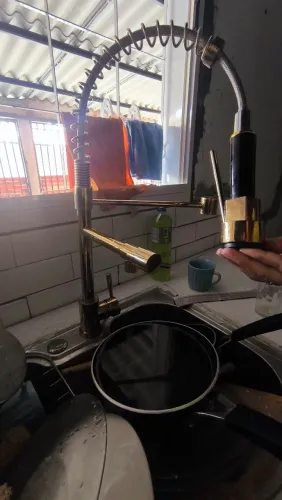 Torneira gourmet luxo dourada