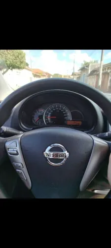 Nissan March SV 1.0 12V Flex 5P 2020