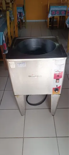 Vendo fritador elétrico industrial Skymsen Turbo 8000W.