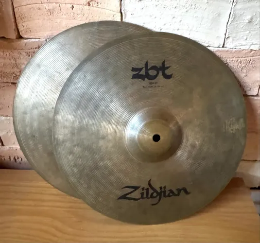 Chimbal Zildian ZBT 14 polegadas