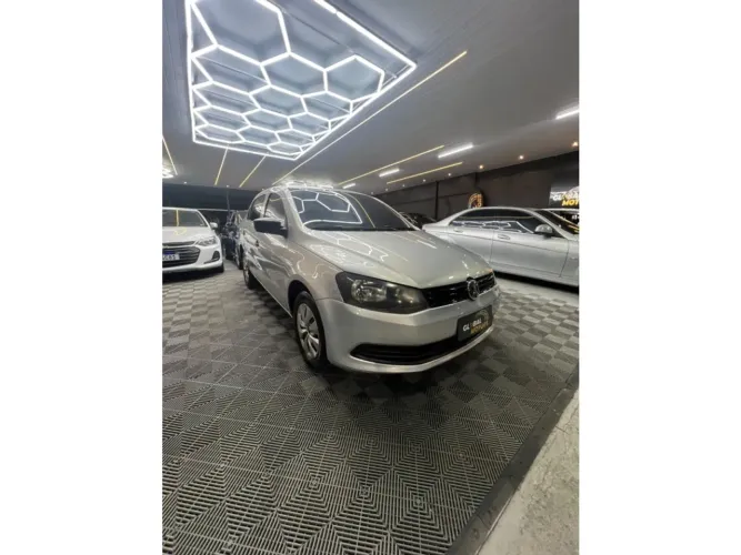 Volkswagen Voyage 1.0/1.0 City MI Total Flex 8V 4P 2013