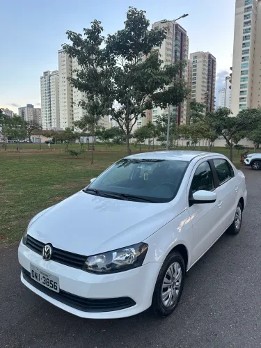 Volkswagen Voyage 1.0/1.0 City MI Total Flex 8V 4P 2014