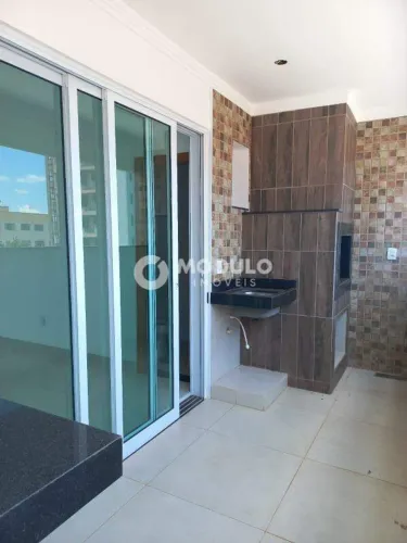 APARTAMENTO à venda, 3 quartos, 1 suíte, Santa Mônica - Uberlândia/MG