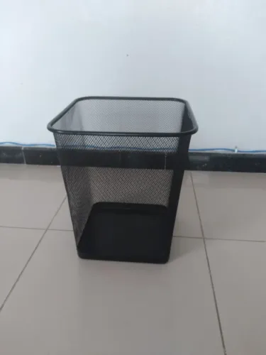 Lixeira estilo Premium escritório.
