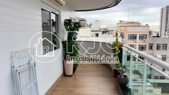 Duplex para venda com 176 metros quadrados com 3 quartos em Tijuca - Rio de Janeiro - RJ