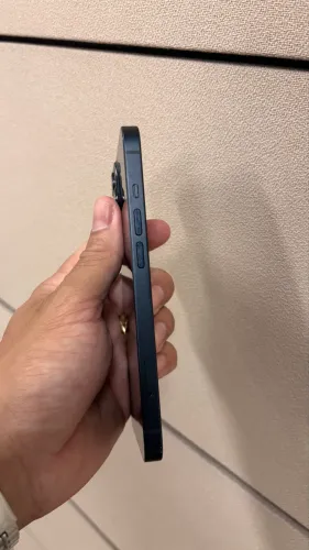 iPhone 13 - 128