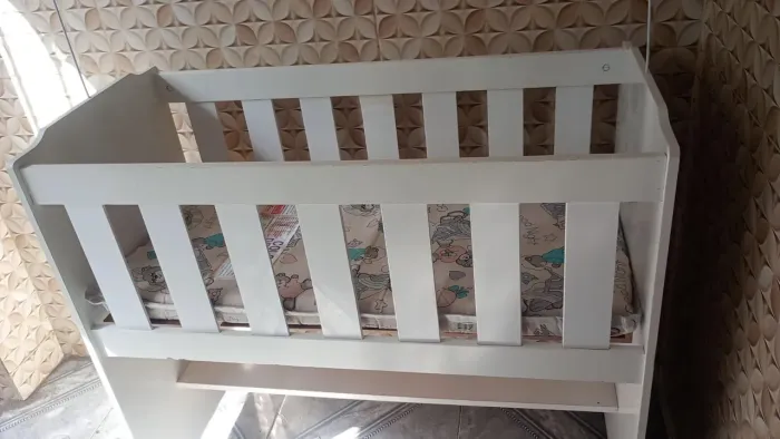 Vendo Mini berço 