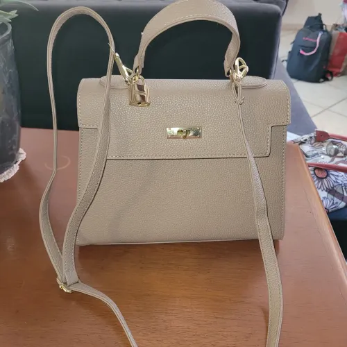 Bolsa nova