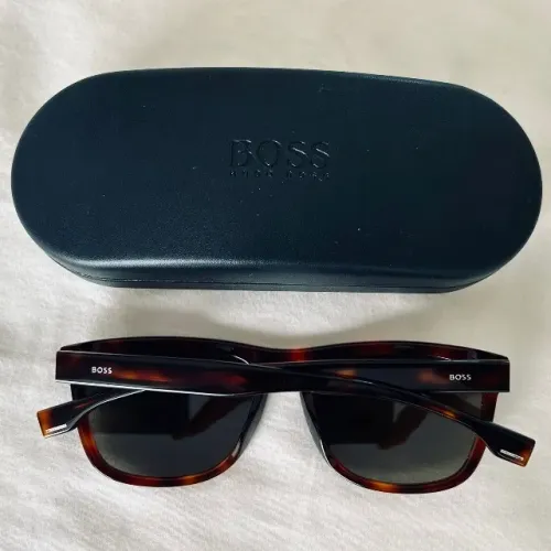 Óculos Boss Original em Perfeito Estado