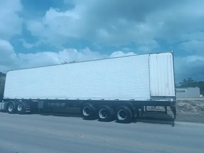 CARRETA FOLLE BAU CAMARA FRIA 