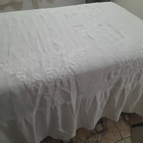 Colcha bordada solteiro 