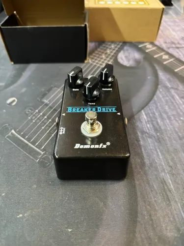 Pedal de guitarra DemonFX Breaker Drive