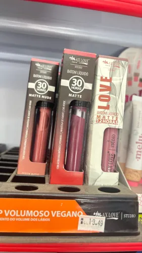 Produtos para loja de maquiagem 