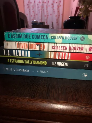 Livros de 15 e 17 reais !!!!!