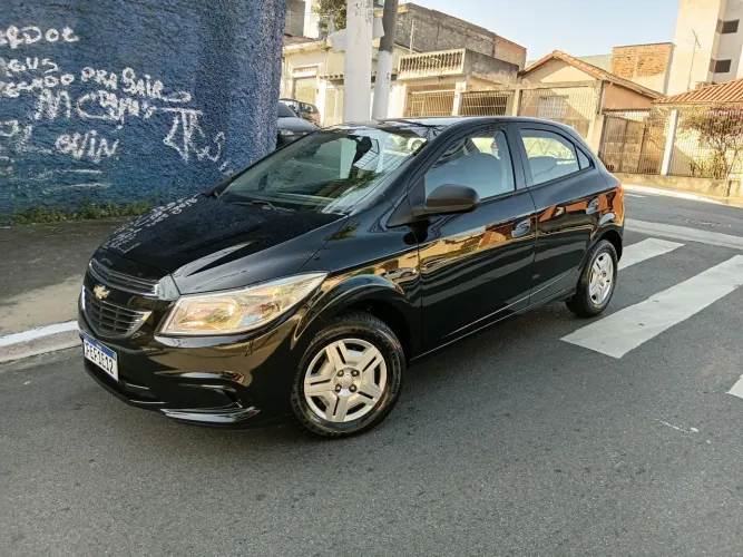 Chevrolet Onix Hatch LT 1.0 8V Flex Power Mec. 4P 2015