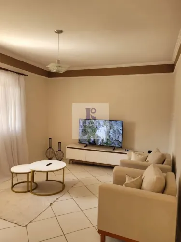 Casa térrea a venda no bairro Jardim Garcia - Campinas/SP.