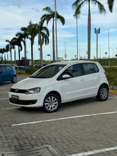Volkswagen Fox 1.0 MI Total Flex 8V 5P 2014