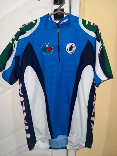 Camisa de ciclismo Castelli original, fabricada na Itália (Made in Italy).