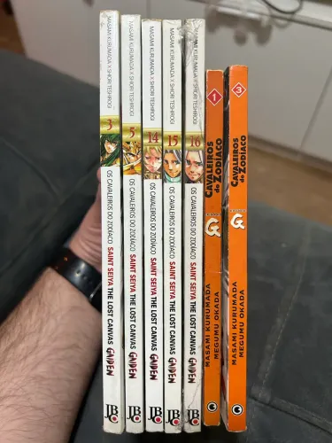 Mangás Cavaleiros do Zodíaco The Lost Canvas Gaiden + Episódio G