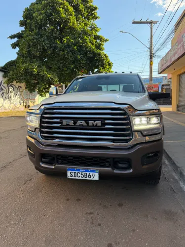 Ram 3500 Limited Longhorn 6.7 TB CD Diesel 2024