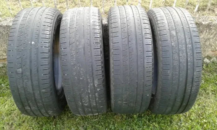 4 pneus, meia vida; 225 60 R 17, Pirelli Scorpion