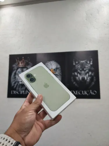 iPhone 17 256 GB verde oliva lacrado com nota fiscal