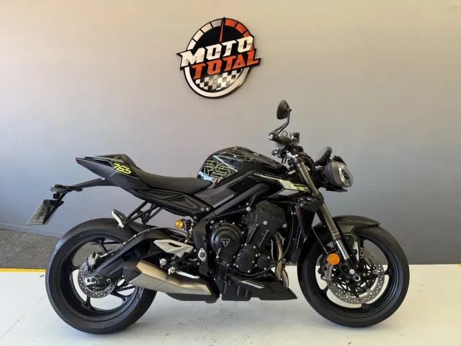 Triumph Street triple 765 rs 2025
