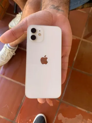 iPhone 12 64 gb