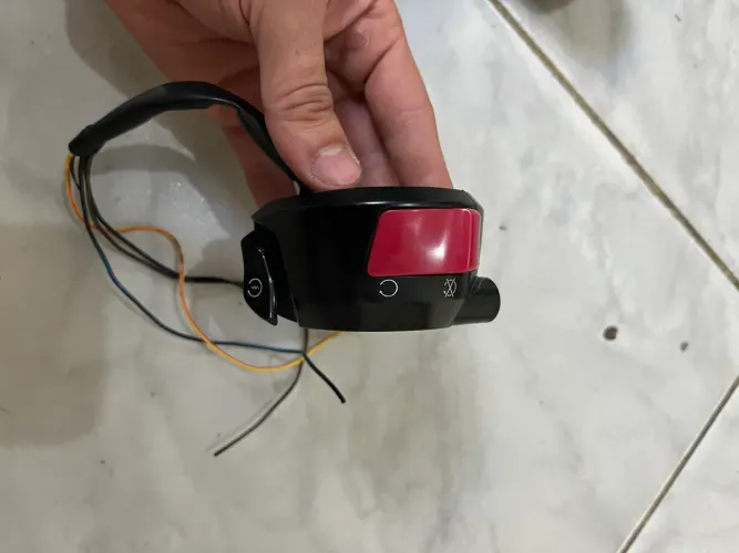 Punho de partida xre 300